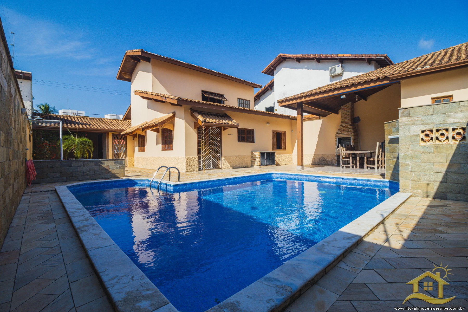 Casa Com Piscina Lado Praia