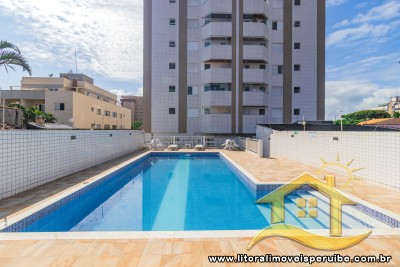 Apartamento com 3 dormitórios,   2 suítes, sala, cozinha, e área de serviço, 2 vagas de garagem.