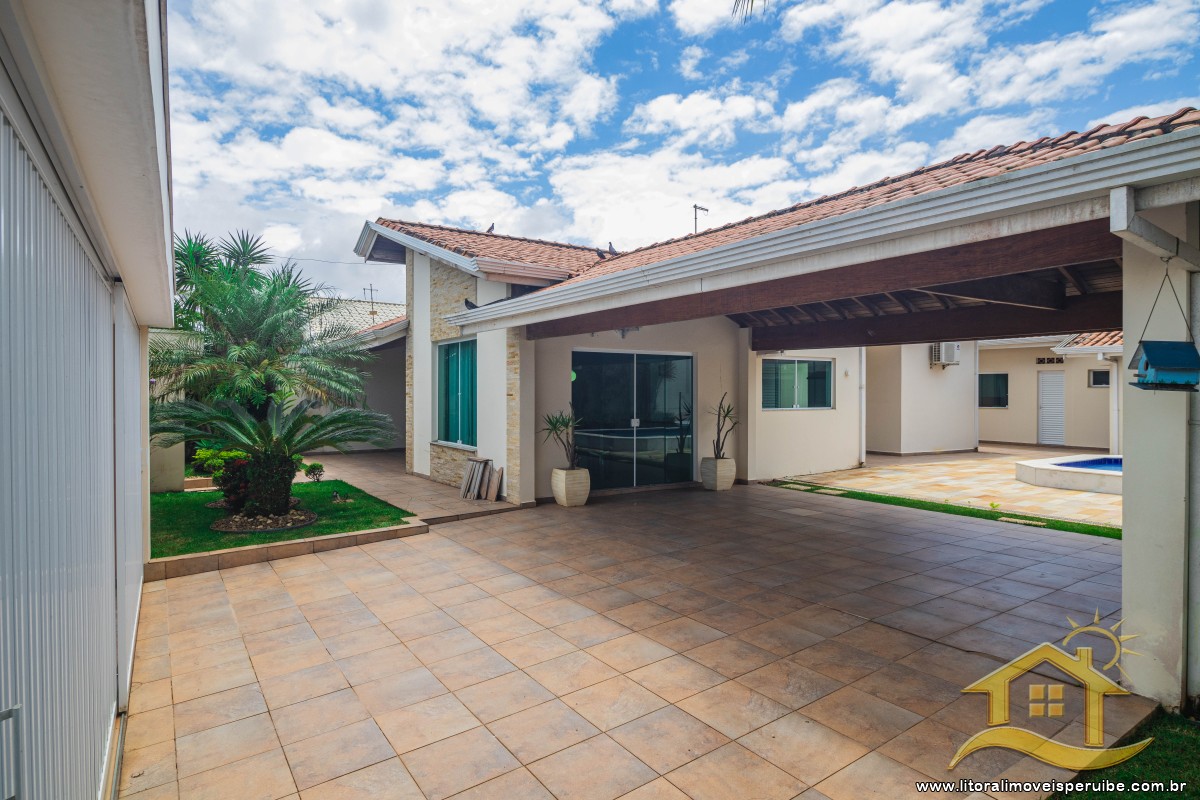 Casa no bairro Samburá