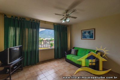Apartamento lado praia com vista para o mar.