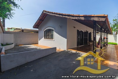 Casa Terrea Com 2 Suites 400 Metros Da Praia
