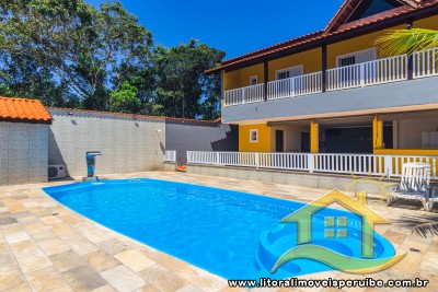 Casa com 5 suites Piscina sala de star coz  lavabo  2 salas churrasqueira area de lazer