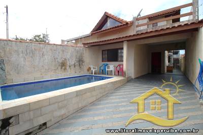 Casa Térrea Com 3 Dts (1 Suíte) A 1000 Metros Da Praia.